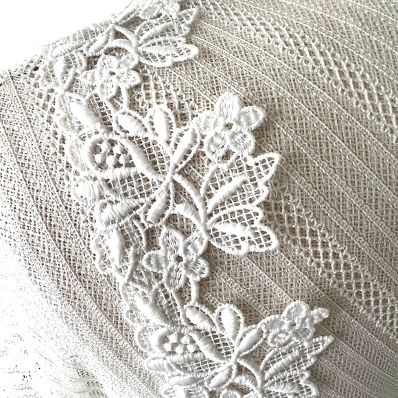 Three Floor After Party Dress Short Sleeve Off White Size 8 NWT - Picture 7 of 16